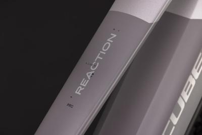 Cube Reaction Hybrid Pro 800 lilacbreeze'n'prizm Gr&ouml;&szlig;e: Trapeze L Produktbild 2