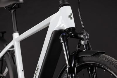Cube Touring Hybrid ONE 600 metallicwhite'n'chrome Gr&ouml;&szlig;e: 54 cm Produktbild 5