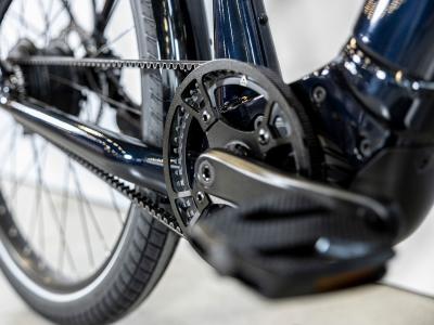 Trek Allant+ 9 SO L Deep Dark Blue Produktbild 4