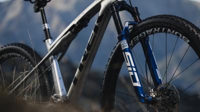 Trek Supercaliber SL 9.6 ML Dark Prismatic Produktbild 12